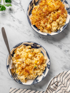 Bowls of homemade macaroni and cheese.